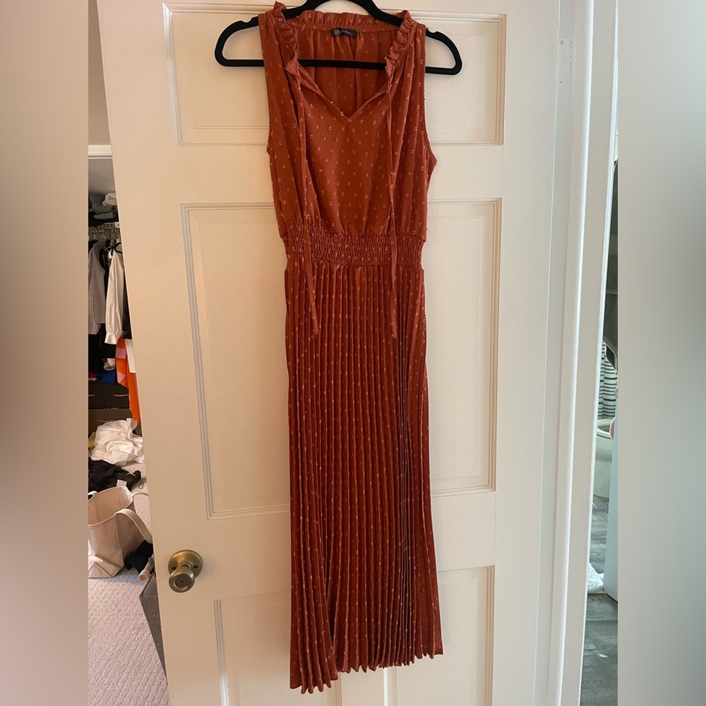 Elegant Rust Midi Dress NWOT